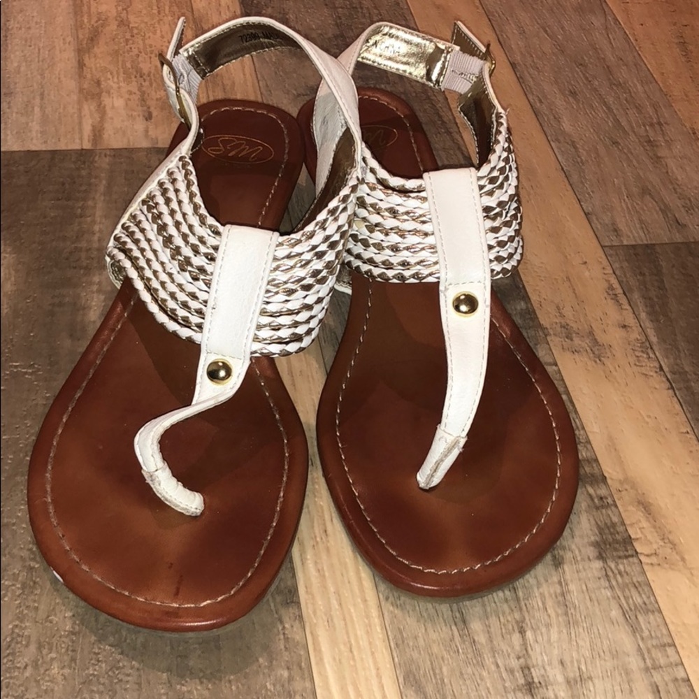 GLADIATOR SANDALS